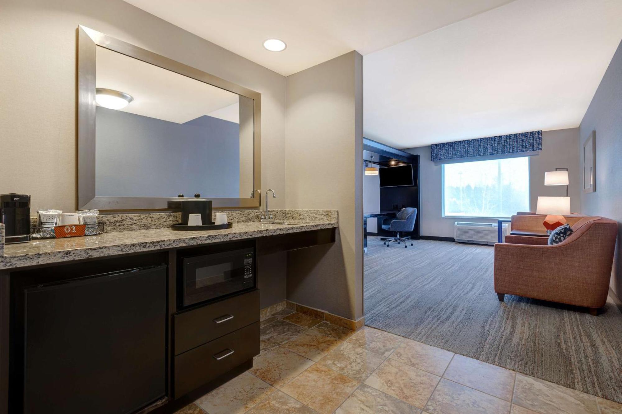 Hampton Inn & Suites Seattle/Federal Way Exterior foto